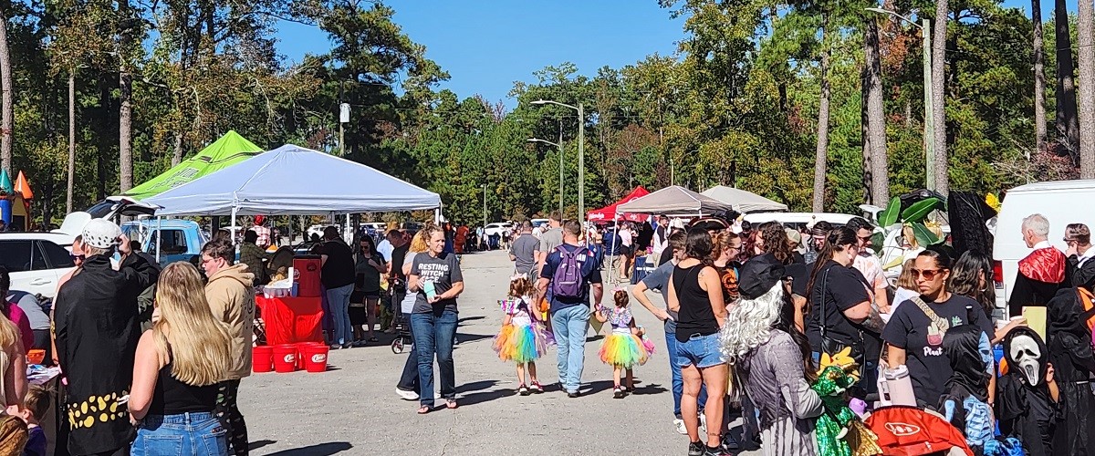 GEICO Military Trunk or Treat a Screaming Success!